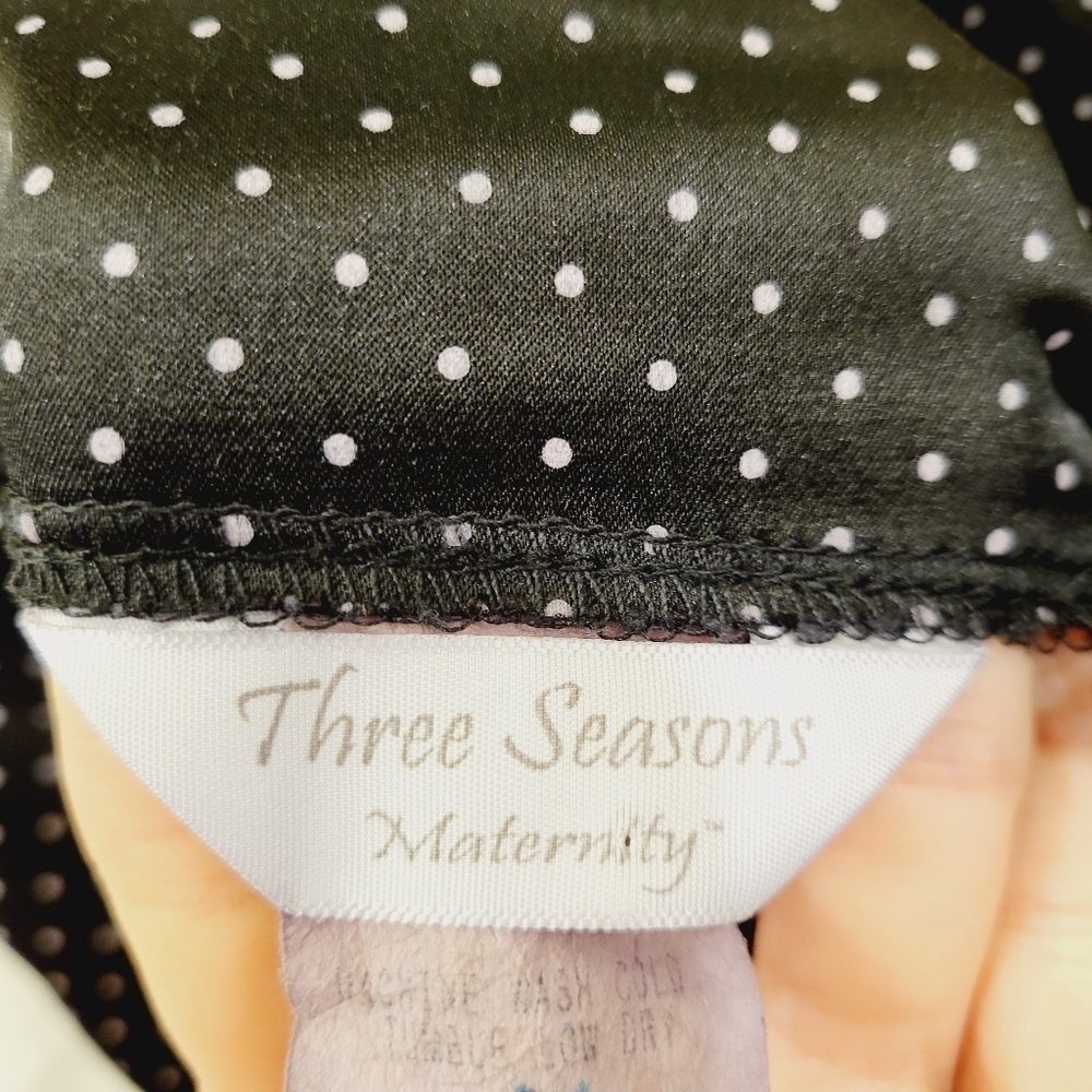 Three Seasons Maternity black cotton v-neck polka-dot dress size Medium - Picture 5 of 5